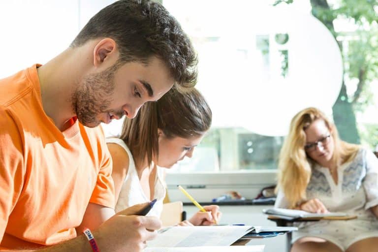 Curso de Español intensivo 30 - IH Madrid