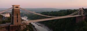 Bristol jovenes cabecera