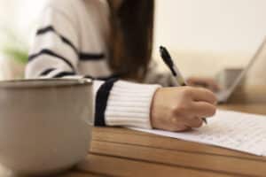 https://www.ihmadrid.live/blog/article-writing-b2-cambdridge.html