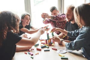 https://www.ihmadrid.live/en/blog/icebreakers-games-for-students.html